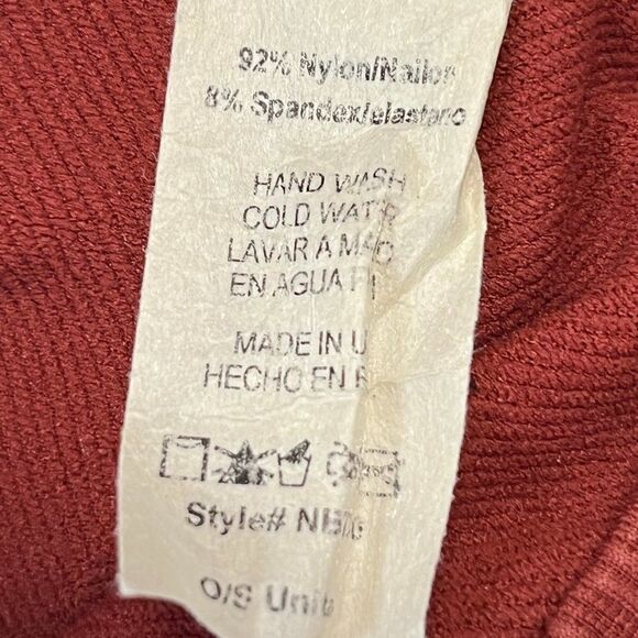 NikiBiki High Waisted Leggings  - Picture 11 of 11